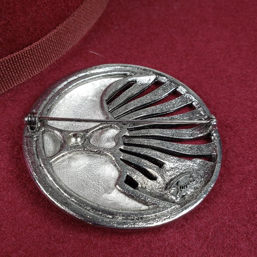 Vintage ‘80s Tona Crescent Moon Art Deco Brooch - Picture 3 of 7